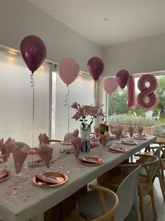 Birthparty Ideas, 18th Party Ideas, 17. Geburtstag, Tårta Design, 18th Birthday Party Themes, Sweet Sixteen Birthday Party Ideas, 18th Birthday Decorations, 17th Birthday Ideas, Eighteenth Birthday