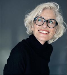 Simone Jacob, Ideas For Short Hairstyles, Grey Hair And Glasses, Grey Hair Don't Care, Useful Ideas, Hairstyles With Glasses, Pigtail Hairstyles, Three Sisters