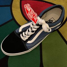 Vans Old Skool Navy 9.5 Us Men 11.0 Us Women Vn000d3hnvy Vans Old Skool Navy, Vans Blue, Shoes Vans, Us Man, Mens Vans, Vans Old Skool, Old Skool, Navy Color, Vans Shoes