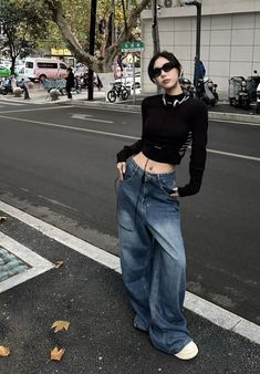 Korean Street Fashion Edgy, Korean Grunge Aesthetic, Korean Grunge, Aesthetics Outfits, Grunge Aesthetics, Estilo Hipster, Outfit Everyday, Cargo Pants Outfit, Aesthetic Outfit Ideas