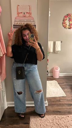 Black Teacher Outfits Middle School, Casual Outfits With Shorts, Outfits Verano Aesthetic, With Shorts Outfit, Petite Plus Size Outfits, Verano Aesthetic, Party Outfit Dress, Outfits With Shorts, Outfits Juveniles