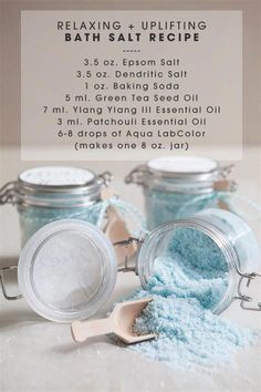 Herbal Salt, Diy Bath Salt, Salt Gifts, Salt Recipes, Bath Salts Gift, Bath Salts Recipe, Bath Salts Diy, Bridal Shower Planning, Liquid Oil