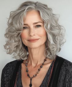 Wavy Short Hairstyles, Platinum Blonde Hair Color, Copper Hair Color, Bob Haircuts For Women, Platinum Blonde Hair, Modern Hairstyles, Bob Haircut, Short Curly Hair, Long Curly Hair