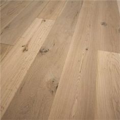 an image of wood flooring that looks like it has been cleaned and is ready to be used