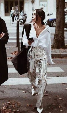 Minimal Stil, Street Style Fall Outfits, Blogger Street Style, Street Style Trends, Street Style Inspiration, Fall Street Style, Fashion Week Street Style, Mode Inspiration