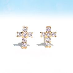 Cross Stud Earrings, Cross Earrings Studs, Necklace Chain Lengths, Gold Piece, Cross Design, Cross Earrings, Fine Jewels, Cross Designs, Fine Earrings