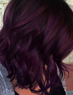 Blackberry Hair Color, Blackberry Hair, Blackberry Hair Colour, Pelo Color Borgoña, Pelo Color Vino, Dark Red Hair Color, Dark Purple Hair, Mane Addicts, Cherry Hair