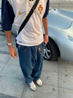 Adidas Samba Outfit, Jeans Outfit Men, Mens Shorts Outfits, Jersey Outfit, Mens Outfit Inspiration