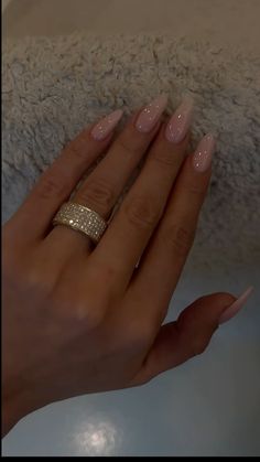 Pastel Pink Oval Nails, Long Pink Oval Nails, Pink Gel Nails Oval, Baby Pink Oval Nails, Oval Light Pink Nails, Simple Oval Nails, Oval Nails Ideas, Nail Inspo Oval, Nail Oval