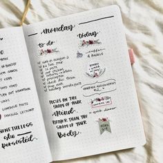 22 Best Bullet Journal Daily Spreads To Log Your Days Notes Layout Ideas, Bullet Journal Daily Log, Notes Layout, Bullet Journal Daily Spread, Bullet Journal Collections, Bullet Journal Daily, Daily Bullet Journal, Daily Spread, Log Ideas