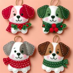 Generador de imágenes Sewing Projects Clothes, Felt Christmas Decorations, Diy Ornaments, Dog Christmas Ornaments, Christmas Crafts Decorations, Felt Diy