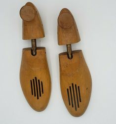 Vintage Men's Adjustable Wooden Shoe Trees. Shipped with USPS Priority Mail. Shoe Molding, Wood Shoe, Shoe Stretcher, Wooden Shoe, Wood Knobs, Wood Shoes, Shoe Last, Wooden Shoes, Shoe Tree