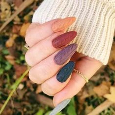 Cable Knit Sweater Nails, Coffin Art, November Nail Designs, Nails Grunge, November Aesthetic, December Nails, Fall Nail Trends, November Nails, Nails Inspired