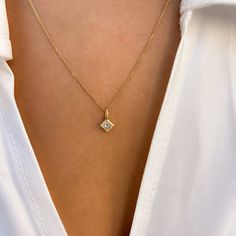 "Adorn yourself with elegance - our Wedding Necklace features a dazzling Princess Cut Diamond in a solid 14k matte gold setting. A simple, everyday necklace that adds a touch of timeless beauty. The square pendant, bezel-set with natural diamonds, makes it the perfect anniversary gift for the special woman in your life. Embrace sophistication with this graceful piece, meticulously crafted for moments that last a lifetime. * Gem Stones: 100% Natural Diamond * Diamond Measurements: 1 Piece | 0.30ct Princess Cut * Color and Clarity: F | VS2 * Material: High Quality Solid Gold 14k/ 18k * Pendant Measurements: 4.00 x 4.00 m\"m ------CUSTOMIZATION------ ♥ Feel free to contact me for any other customization to your preferences. How to order: * Ordering is easy! Just use the Menu Bar to pick the l Princess Cut Necklace, Gold Pendant Designs For Women, Delicate Diamond Pendant, Square Diamond Necklace, Square Diamond Pendant, Minimalist Accessories Jewellery, Necklace Princess, Diamond Necklace Simple, Minimalist Necklace Gold