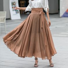 Chiffon Skirt Outfit, Long Skirt Outfits Korean, Day Wedding Outfit, Long Circle Skirt, Outfit Fiesta, Skirt Outfits Korean, Girls Long Skirts, Mod Clothing, Skirt Circle