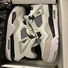 Military Black Air Jordan 4, Never Worn Jordans 4 Women, Modern Black Air Jordan 4 For Streetwear, Jordan 4s Military Black, Pretty Sneakers, Jordan 4s, Jordan Shoes Retro, Pretty Shoes Sneakers, All Nike Shoes, Shoes Outfit Fashion