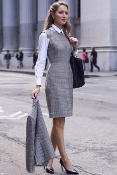 Business And Trending Spring Outfits picture 6 Fashionable Work Outfits, Job Interview Outfit, Interview Outfits Women, Interview Outfits, Work Outfit Office, Fashionable Work Outfit, Walking Down The Street, Spring Work Outfits