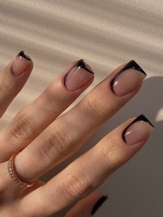 Fall Nude Nails, Autumn Manicure, Autumn Looks, Kutek Disney, Brown Nails Design, Smink Inspiration, Classy Acrylic Nails