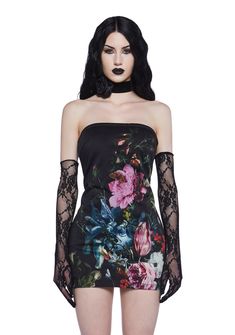 base|black Beauty In Darkness, Goth Floral, Dark Floral Dress, Occult Fashion, Crochet Shop, Pride Outfit, Goth Dress, Kat Von, Black Doll