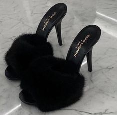 Fluffy Heels, 00s Mode, Dr Shoes, Shoes Heels Classy, Ysl Heels, Heels Classy, Fancy Shoes, Girly Shoes, Shoe Inspo