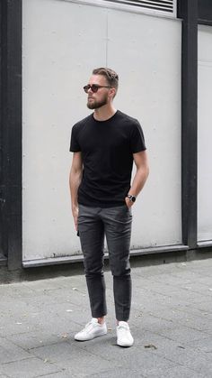 Shirt Over Tshirt Men Outfit, Men Black Tshirt Outfits, Tshirt Look Men, Minimalist Wear Men, Mens Black T Shirt Outfits, Men Streetstyle Outfit, Men’s Tshirt Outfits, Mens Outfits Tshirt, Mens Minimalist Outfit