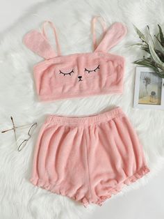 Baby Pink Cute  Sleeveless Flannel Cartoon Short Sets  Slight Stretch  Women Sleep & Lounge Cute Pajama Sets For Women, Trendy Office Outfits, Pijamas Women, Professional Work Outfit