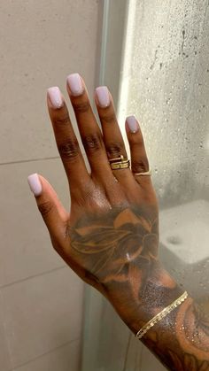 Lori Harvey Nails, Short Shellac Nails, Short Classy Nails, Old Money Nails, Money Nails, Natural Nails Manicure, Shellac Manicure, Simple Gel Nails