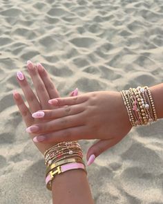 Aura nails  pink french tip acrylic nails summer nails nail inspo gold bracelets enewton Bracelets Stack Aesthetic, Gold Bracelet Stack Aesthetic, Aesthetic Jewelry Pictures, Jewelry Stack Aesthetic, E Newton Bracelet Stack Ideas, How To Stack Jewelry, Enewton Stack Ideas, Bracelet Advertising, French Tip Acrylic Nails Summer