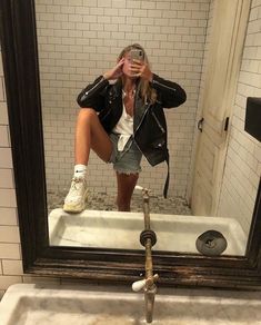 Ester Exposito Outfits, Fest Outfits, Moda Vintage, Mode Inspiration, Fashion Killa, Outfits Casuales, Look Fashion, Fashion Inspo Outfits, Style Me