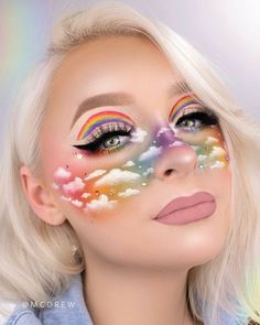 Easy Rainbow Makeup, Rainbow Makeup Looks, Guard Makeup, Maquillaje Aesthetic, Fantasy Make-up, Halloweenský Makeup, Make Up Designs