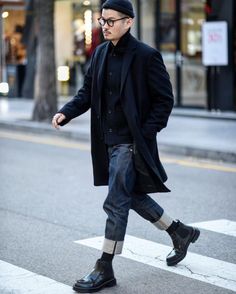 Rainy Day Men Outfit, Rainy Day Outfit Men, Mens Street Style Winter, Andong, Mens Fashion Fall, Brunch Outfit, Mens Winter Fashion