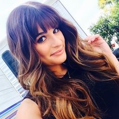 13 Lea Michele Bangs Styles That Prove She Has The Best, Most Versatile Fringe In The Biz | Bustle Trendy We Fryzurach, Colored Curly Hair, How To Style Bangs, Long Brown Hair, Hair Color Highlights, Lea Michele, Hair Color Trends, Great Hair