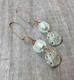 Kidney Earrings Ideas, Artisan Handmade Earrings, Sand Dollar Earrings, Coastal Jewelry, Sea Jewelry, Sea Sand, Beach Earrings, Seashell Jewelry