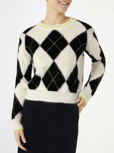 Woman cropped sweaterMulticolor argyle patternRegular fitCrewneckSaint Barth logo on the collarRibbed collar bottom and cuffsComposition: 20%Alpaca - 35%Polyamide - 45%Acrylic Brand Clothes, Argyle Pattern, Saint Barth, Print Swimwear, Argyle Sweater, Summer Hats, Beach Dresses, Cropped Sweater, Style Icon