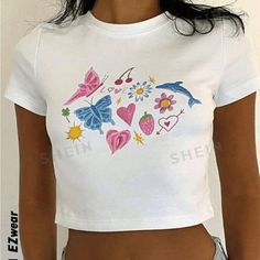 Nwt Never Worn Inspired Outfits, Butterfly Crop Top, Áo Crop Top, Vibrant Butterfly, Stylish Crop Top, Vintage Crop Tops, Cropped Tops, Mode Inspo, Print Crop Tops