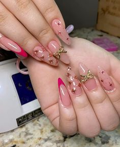 Hand Art Nails, Nails 2024 Almond, Birthday Nails Coffin, Pink Nails Almond, Baby Glam, Square Gel Nails, Acrylic Toe Nails, Romantic Nails, Gel Nails Diy