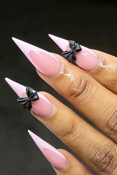 Sharp Almond Nails, Simple Stiletto Nails, French Stiletto Nails, Pink Stiletto Nails, Vogue Nails, Stilleto Nails Designs, Long Stiletto Nails, Pointy Nails, Acrylic Toe Nails