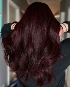 Dimensional Burgundy Red Hair, Garnet Red Hair Color, Intense Dark Red Hair, Hair Color Quotes, Wine Red Hair Color, Burgundy Red Hair, Dark Burgundy Hair, Hair Color For Morena