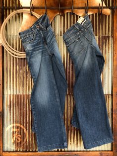 Ultra High Rise wide leg jean exclusive to Savannah 7s. The perfect medium wash denim. Whisker wash and hand sanding detail. Fitted through the waist and hips but not through the butt. Straight cut waist, not hour glass. 12" Ultra High Rise, based on a size 28. Rise will be slightly lower for smaller sizes and slightly Country Jeans, Ariat Jeans, Southern Outfits, Western Wear Outfits, Western Jeans, Western Style Outfits, High Rise Wide Leg Jeans, Western Outfits Women, Hour Glass