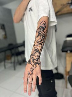 tatuagem abstract Child Tattoo, Swirl Tattoo, Ganesh Tattoo, 42 Tattoo, Jellyfish Tattoo, More Tattoo, Arm Sleeve Tattoos, Abstract Tattoo, Dope Tattoos