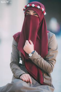 Maroon Niqab Queen Antoinette, Islamic Dpzz, Beau Hijab, Mode Niqab, Modest Chic, Hijab Makeup