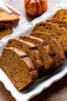 slices of pumpkin bread on a white plate