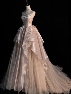 Long Party Gowns, Flower Prom Dress, Gaun Fashion, Tulle Evening Dress, Dream Wedding Ideas Dresses, Party Gown