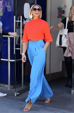 Get daily outfit inspiration with our round-up of the best A-list casual looks Alesha Dixon, Daily Outfit Inspiration, Stylish Celebrities, Streetstyle Fashion