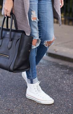 Celine Bag  #Celine #Bag Womens High Top Sneakers Outfit, High Top Sneakers Outfit, Outfit Tenis, Looks Jeans, Mode Tips, Hello Fashion, Blazer Outfit, Drape Cardigan, Cooler Look