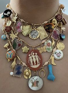 Reworked Vintage Jewelry, Junk Necklace, Indie Jewelry, Long Necklaces, Dope Jewelry, Funky Jewelry, A Necklace, Mode Inspo, Dream Jewelry