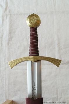 Historical Swords, Medieval Swords, Tactical Swords, Types Of Swords, Swords Medieval, Vedic Art, Knight Art