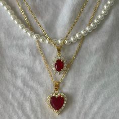 This baby is our prized possession! Get ready to match with your best friend wearing our stunning Possession necklace, available in many different colors. Gold Rings Color, Necklaces For Dresses, Friend Rings Matching, Gold Jewelry With Diamonds, Date Night Jewelry, Cute Heart Fashion, Pink And Red Necklace, Gold Jewelry Red Dress, Where To Buy Necklaces