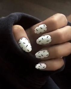 Ariana Grande Nails Ideas, Ariana Nails, Sweetener Ariana Grande, Ariana Grande Core, Ariana Grande Nails, Nail Inspo Nail Art, Sweetener Era, Hands Nails, Everything I Wanted