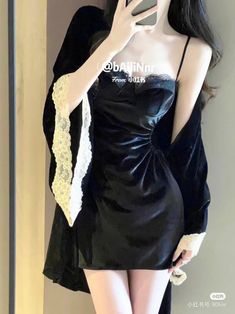 Simple Frocks, Hot Dresses Tight, Sleepwear Fashion, Women Dresses Classy, Fashion Drawing Dresses, Korean Fashion Dress, Yes Or No, Short Dresses Casual, Glam Dresses